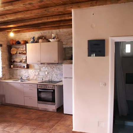 J&d Appartement Kostos